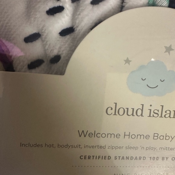NEW CLOUD ISLAND 9-Piece WELCOME HOME BABY GIFT SET  FOR NEWBORNS 0-3 MO - Picture 5 of 10